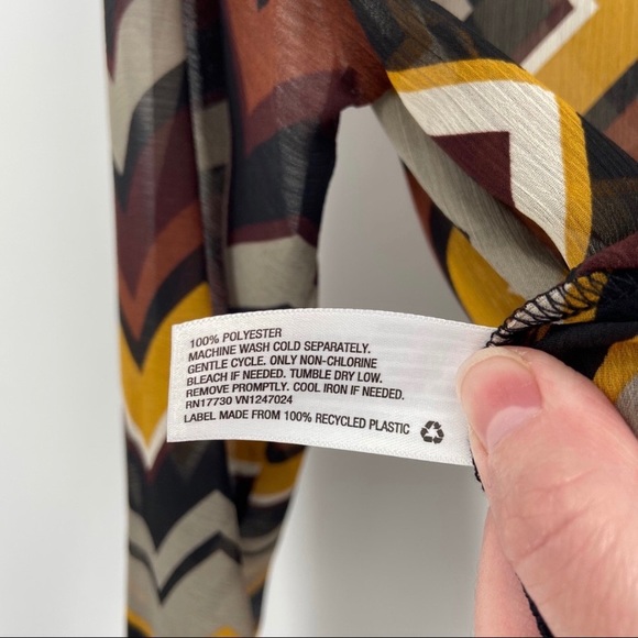 MISSONI for TARGET Zig Zag Sheer V-Neck Blouse NWT - Picture 6 of 6